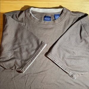 Arrow Short Sleeve Pullover
